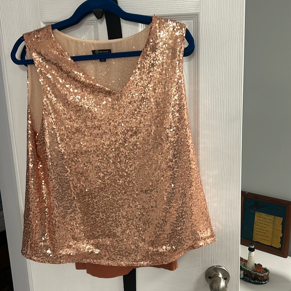 Sequence coper top sleeveless